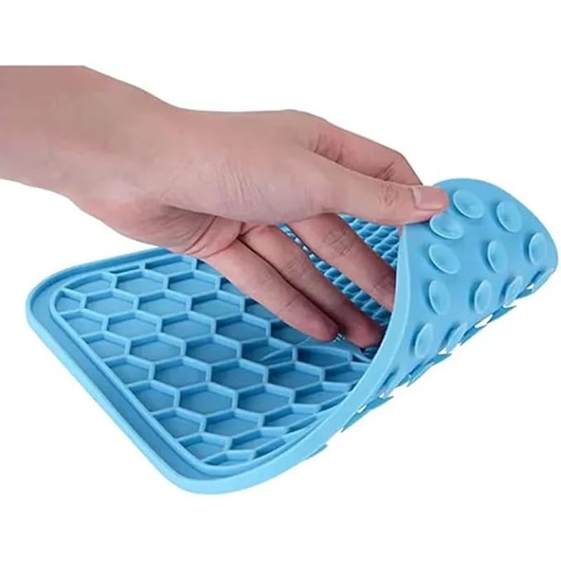 11066 Dog Lick mat detalle ventosas.jpg